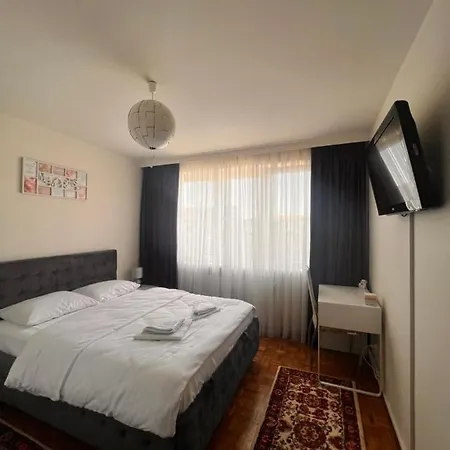 Milea Apartment *